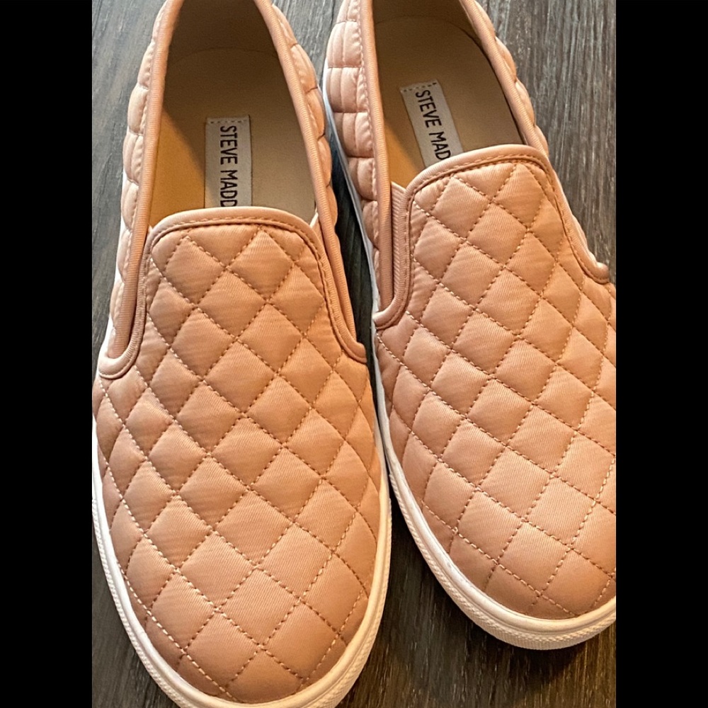 Steve Madden flats